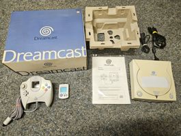 Sega Dreamcast Konsole mit Zubehör in OVP 