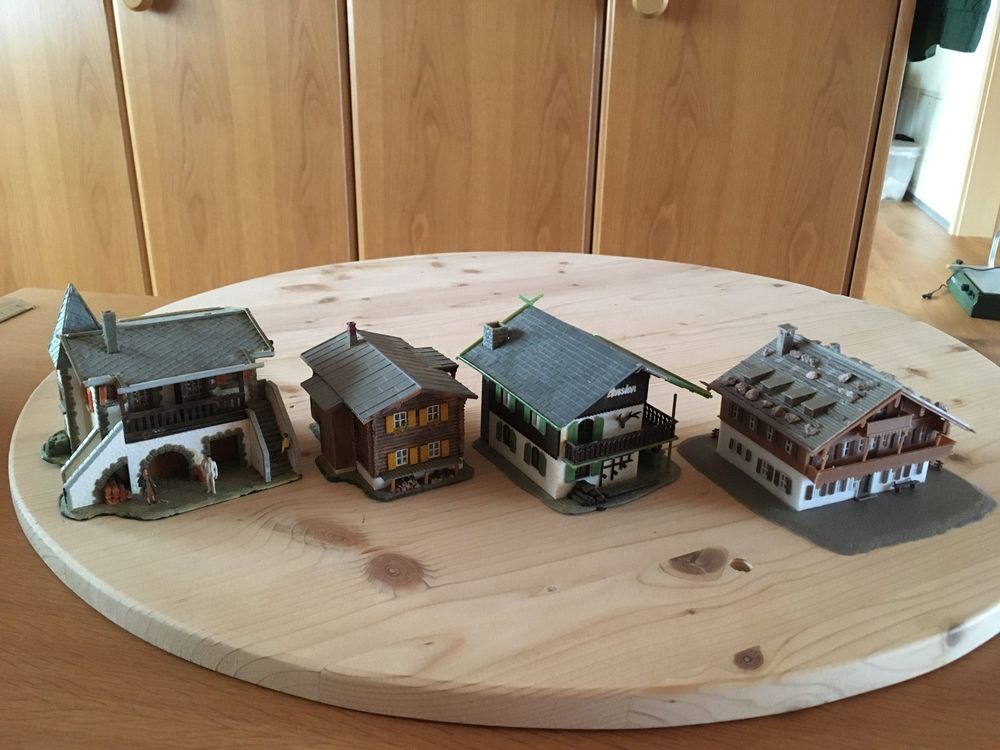 Maquettes D'immeubles De Ville Vollmer / Faller / Kibri - Occasion En Excellent état - Pour Réseau De Train