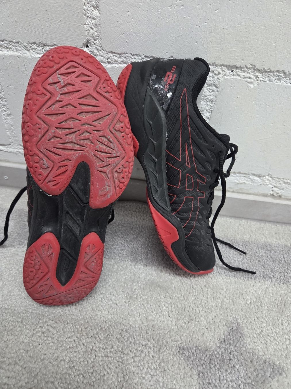 Asics Chaussures hommes: Asics Turnschuh – D'occasion à Birr par SonjaB84 1