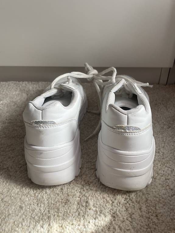 Scarpe da uomo: Venice Sneaker – Usato da Möriken AG venduto da sel_9w5v 4