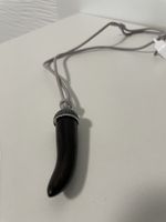 Halskette mit Funkelsteinen