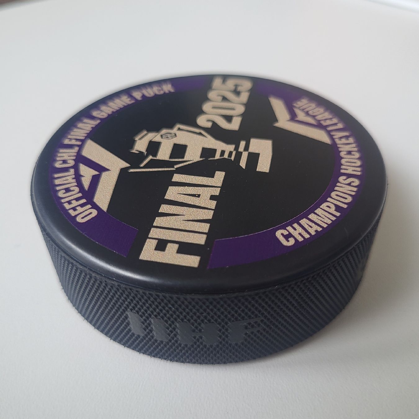 Palloni: CHL Final Puck 2025 – Nuovo (secondo la descrizione) da Dällikon venduto da MiSiZu_4 2