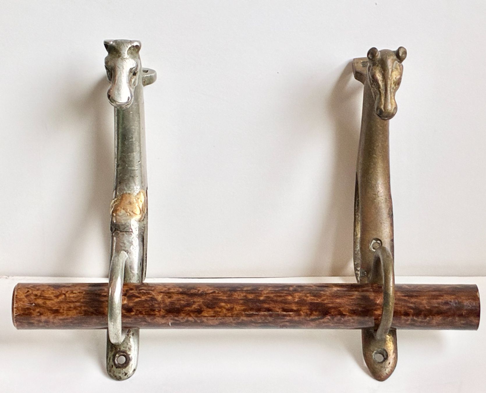 Tutte le decorazioni: 2 antike Kummet Spitzen Gold/Silberfarben – Usato da Kloten venduto da Nephty