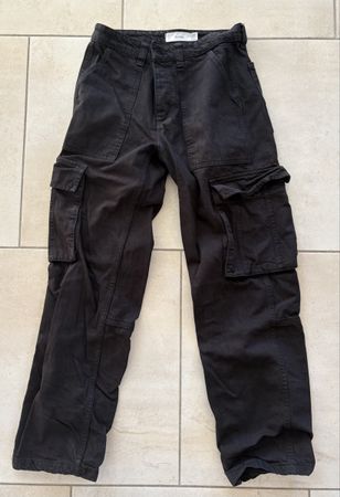 Cargo Hose Bershka (Neuwertig)