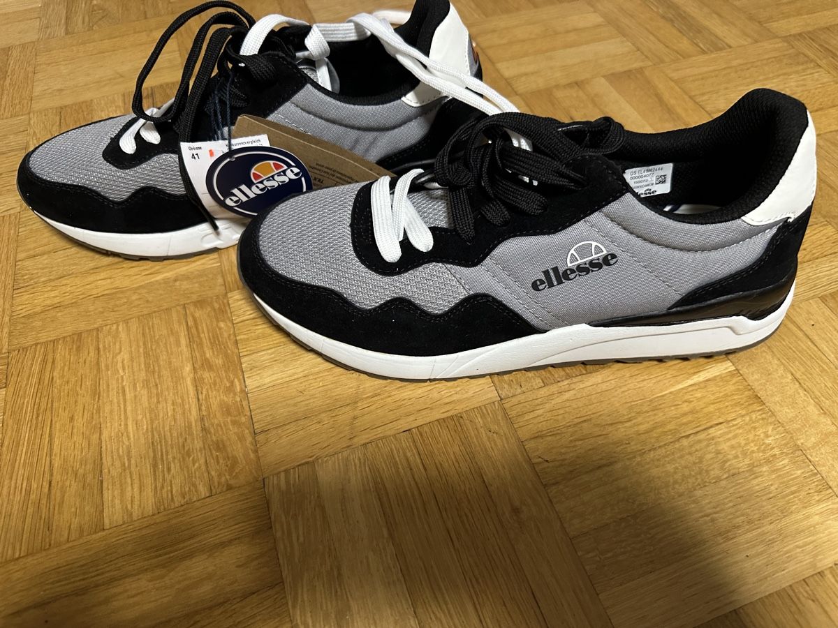 Ellesse Scarpe da uomo: Ellesse Benji Hr, Schwartz/grau, 41 – Nuovo e nell'imballaggio originale da Neuchatel venduto da feta_ze