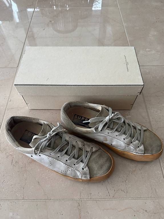Golden Goose Scarpe da donna: Golden goose – Usato da Viganello venduto da Paulinegis