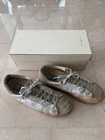 Golden goose