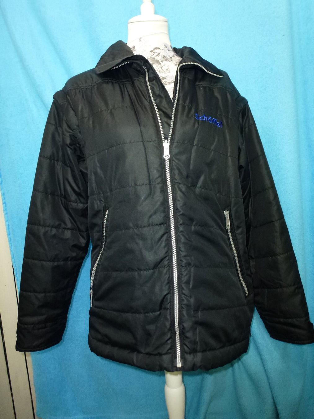 Schoeffel Giacche: SCHÖFFEL STEPPJACKE ODER WESTE ÄRMEL ABNEHMBAR GR S NEU – Nuovo (secondo la descrizione) da Kreuzlingen venduto da ang_7k8d