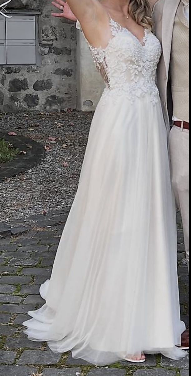 Vestiti: Brautkleid Gr. 36 – Usato da Stans venduto da Jaeseli 2
