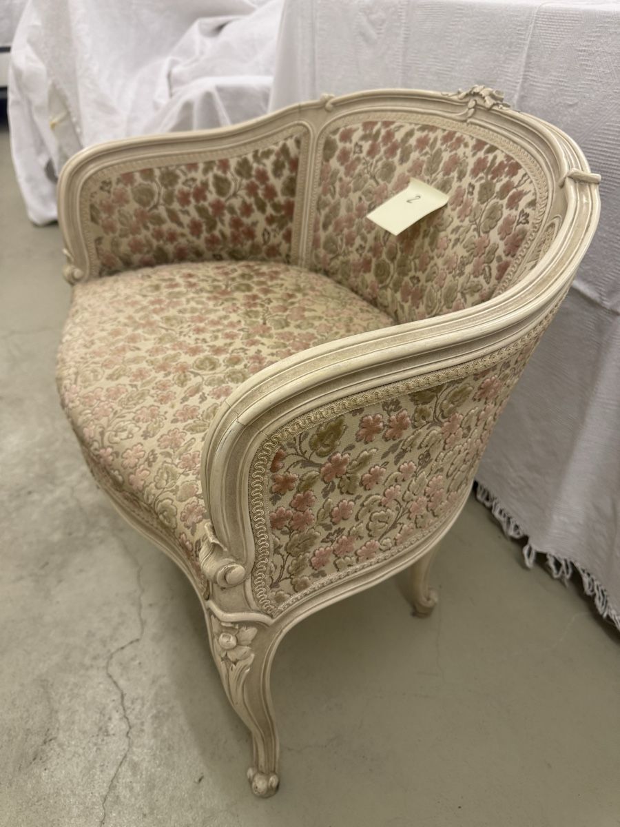 Poltrone: Sofa Louis XV Stil gepolstert cremefarben mit Blumenmuster – Usato da Schlieren venduto da nan_7src 1