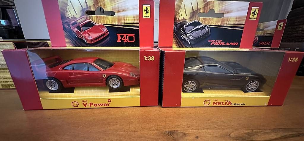 Modellini d'auto: Diverse Ferrari Modelle  – Usato da Aristau venduto da Devilgirl_1327 3