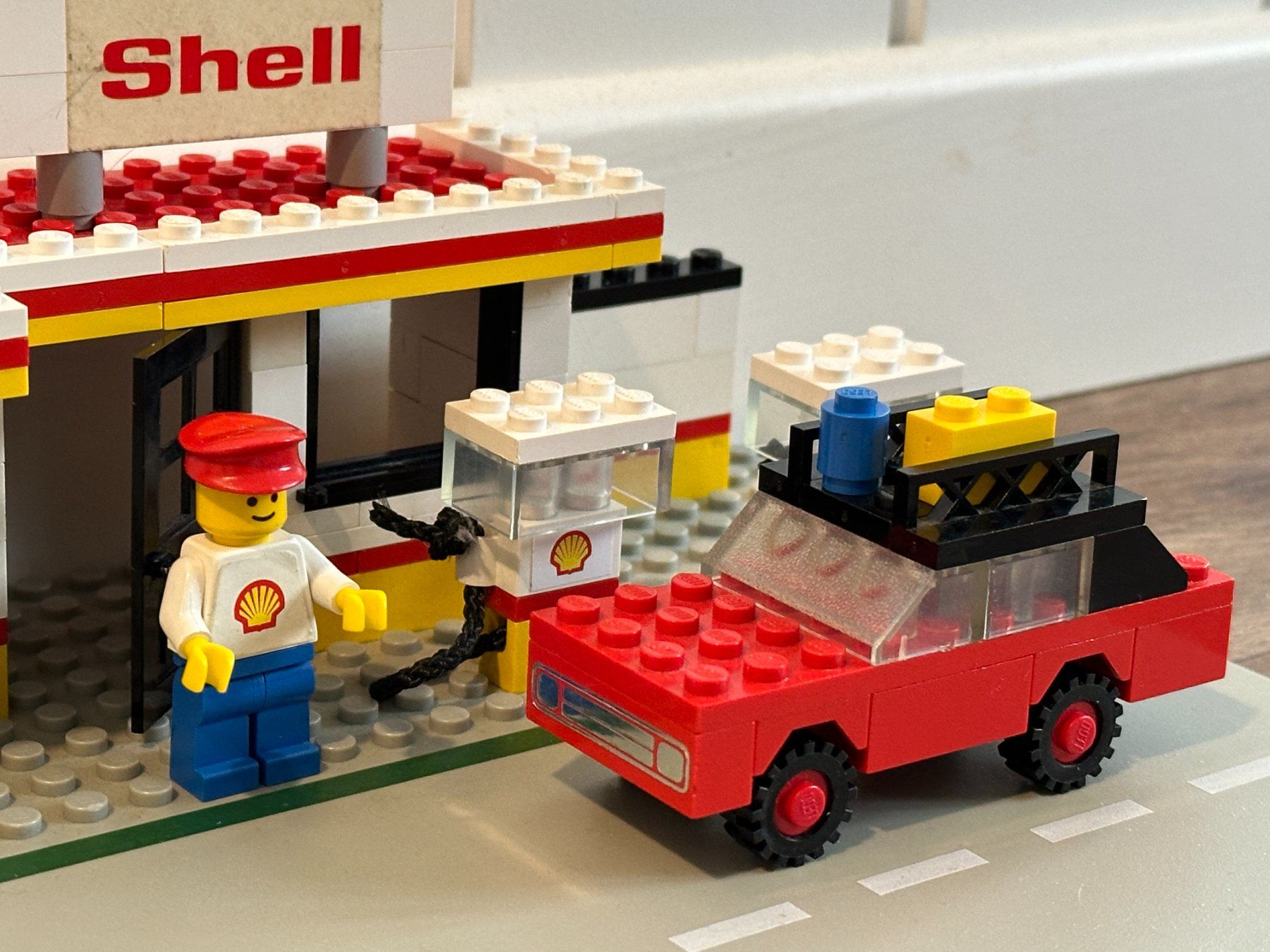 Lego Baukästen: Lego Shell Garage Set 377 – Gebraucht aus Belp von  4
