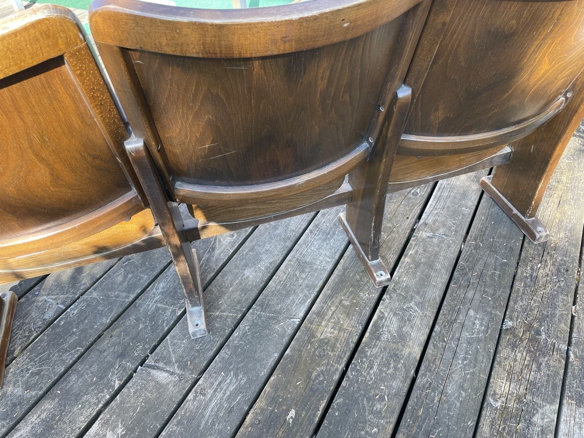 Sessel: Vintage Kinostühle Holz – 3er Reihe – Original Kinositze mit – Gebraucht aus Zürich von moo_dm52 2