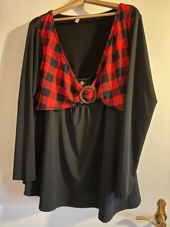 Tunika, schwarz-rot, Gr. 2X, neu