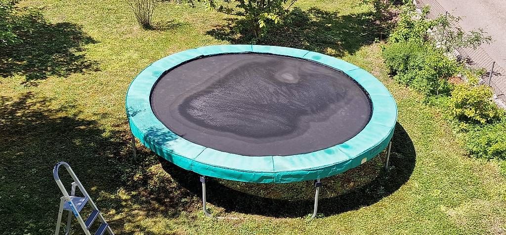 Trampoline: Trampolin Superfun – Gebraucht aus Thun von SwissMounty 4