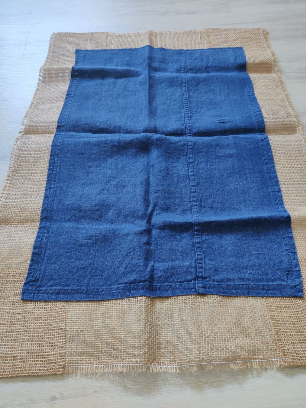 Set di tavolo e panche: 4x Jeans Tischsets und Tischtuch – Usato da Zofingen venduto da Danmu1981 1