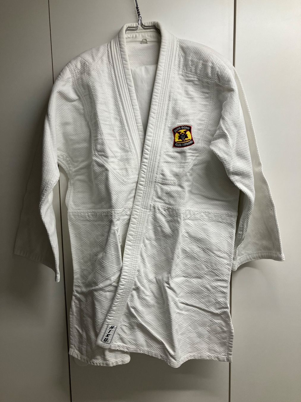 Kimono: Kimono da uomo Judo/Jujitsu – Usato da Breganzona venduto da Jufex13
