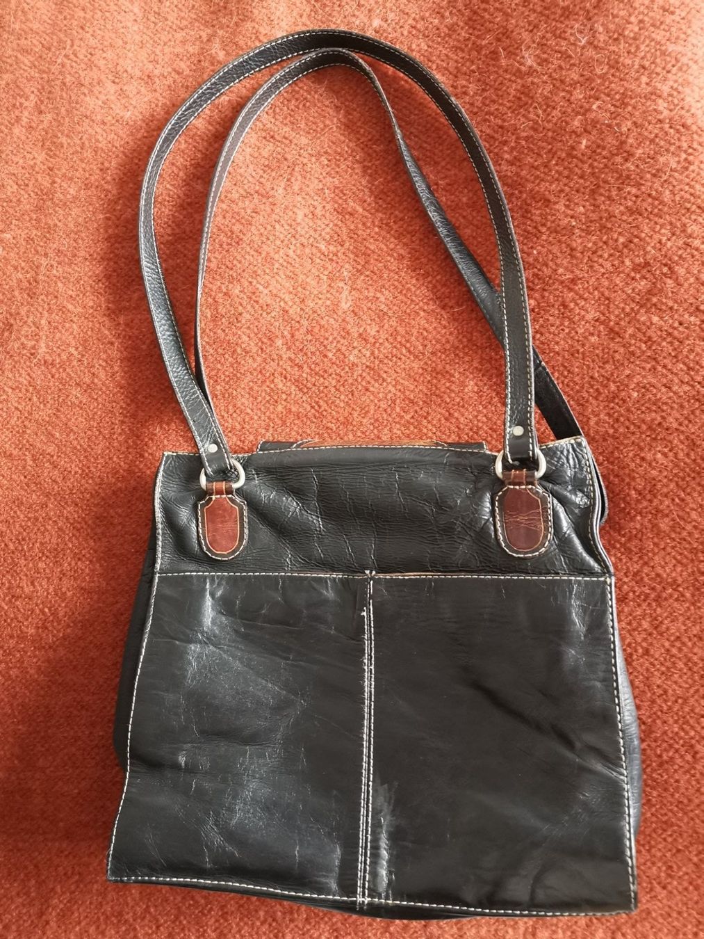 Borse da donna: Sac de dame en cuir noir-brun – Usato da Courtepin venduto da Marisou2 7