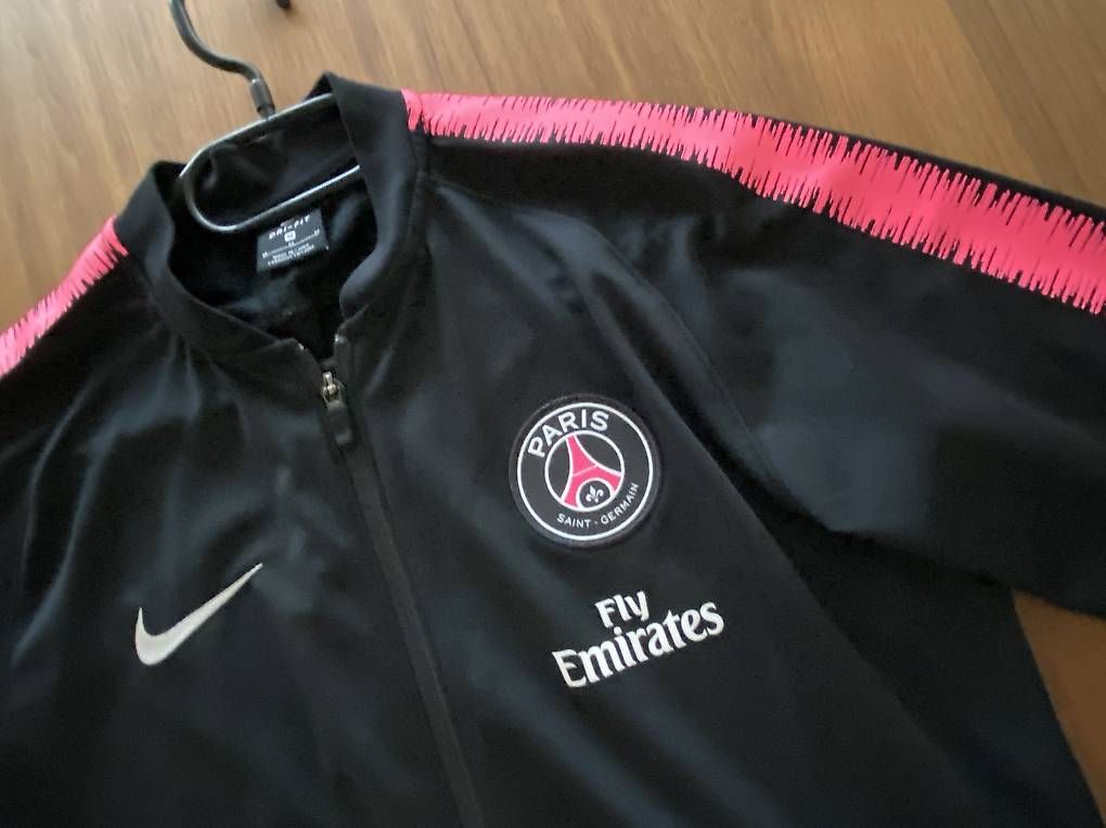 Nike Canottiere & Pantaloni: Paris Saint Germain Trickot Jacke Grösse M – Usato da Oberrohrdorf venduto da Desteny1 2