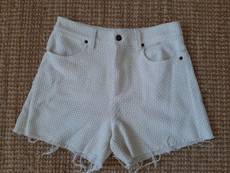 Short blanc en nid d'abeille