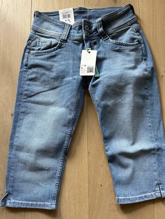 NEUE Pepe 3/4 Jeans hellblau, Gr. 24