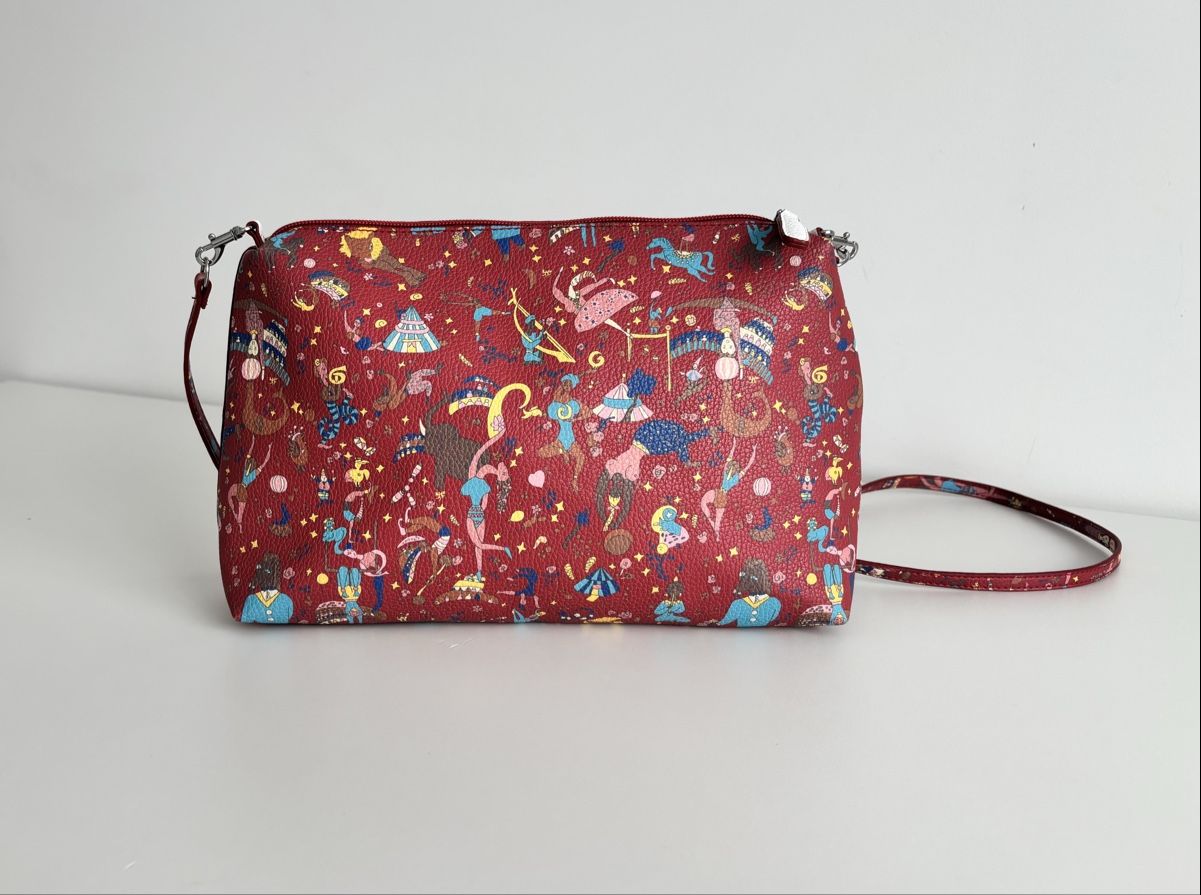 Piero Guidi Borse da donna: Piero Guidi Tasche, Magic Circus – Nuovo (secondo la descrizione) da Luzern venduto da bbaarrbbaarra 1
