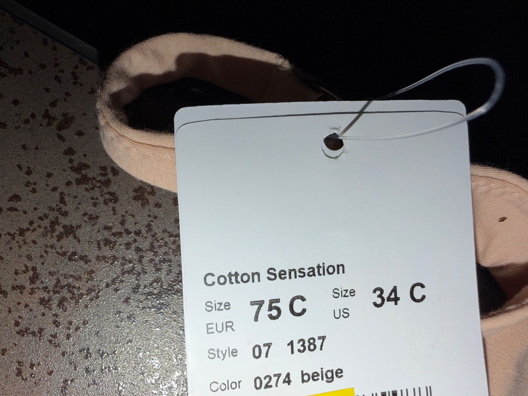 Hanro Altra biancheria intima: BH HANRO 75C neu – Nuovo (secondo la descrizione) da Dornach venduto da samuti 1
