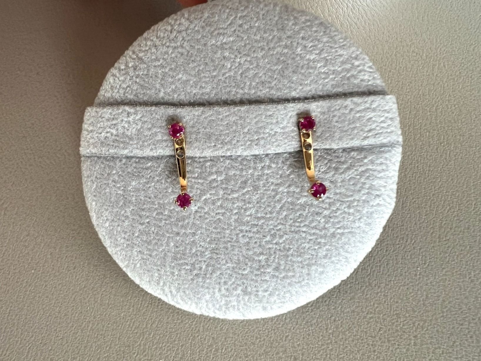 Ohrringe & -stecker: 18k Gold Rubin Ohrringe mit Ear Jackets – Gebraucht aus Kilchberg ZH von NIVESoutlet 1