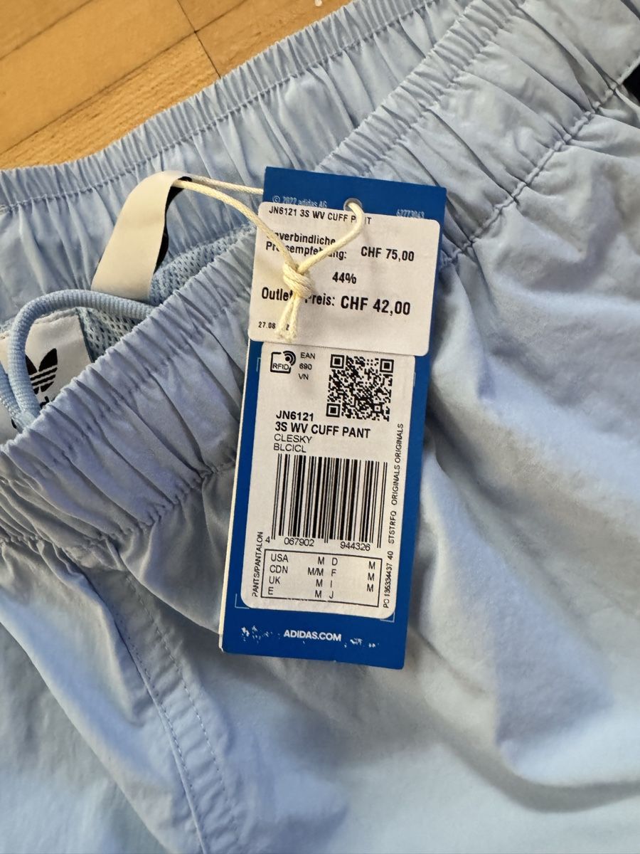 Adidas Pantaloni: Adidas hose m hellenblau – Nuovo (secondo la descrizione) da Küssnacht am Rigi venduto da ciucchino 1