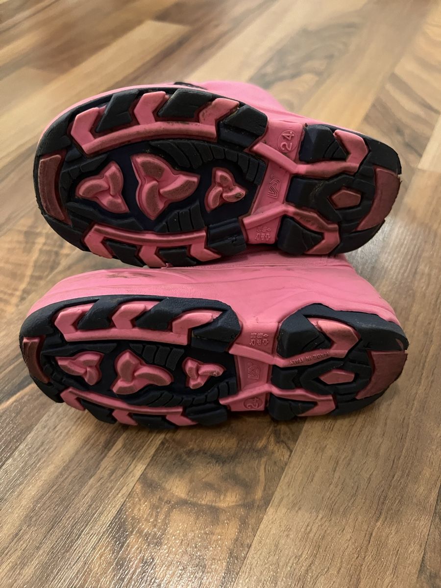 Scarpe per ragazze: Winterschuhe Grösse 24 – Usato da Herbetswil venduto da bpr_7jzs