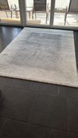 Teppich hellgrau modern Grösse 160x230cm sehr guter Zustand