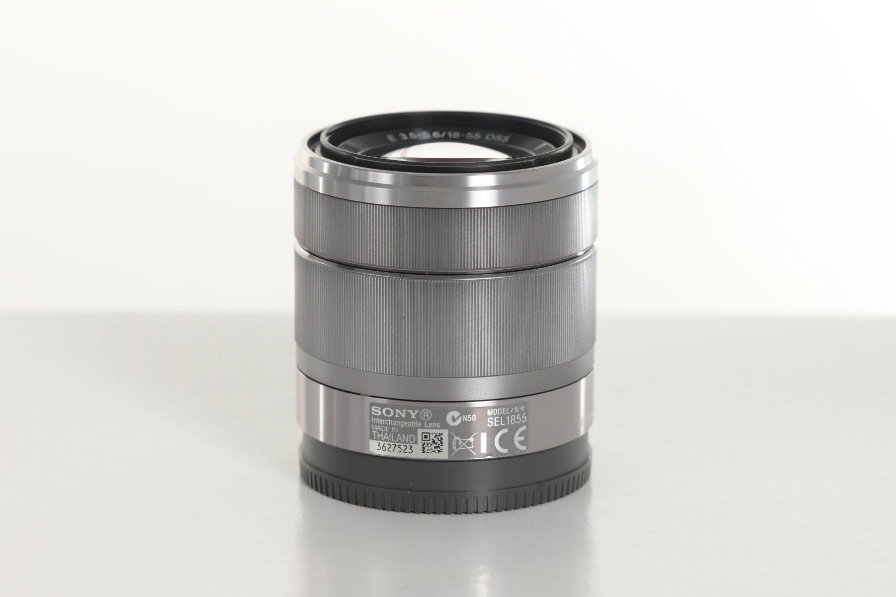 Sony Obiettivi: Sony E 18-55mm 3.5-5.6 OSS silver – Usato da Wädenswil venduto da tevyag 2