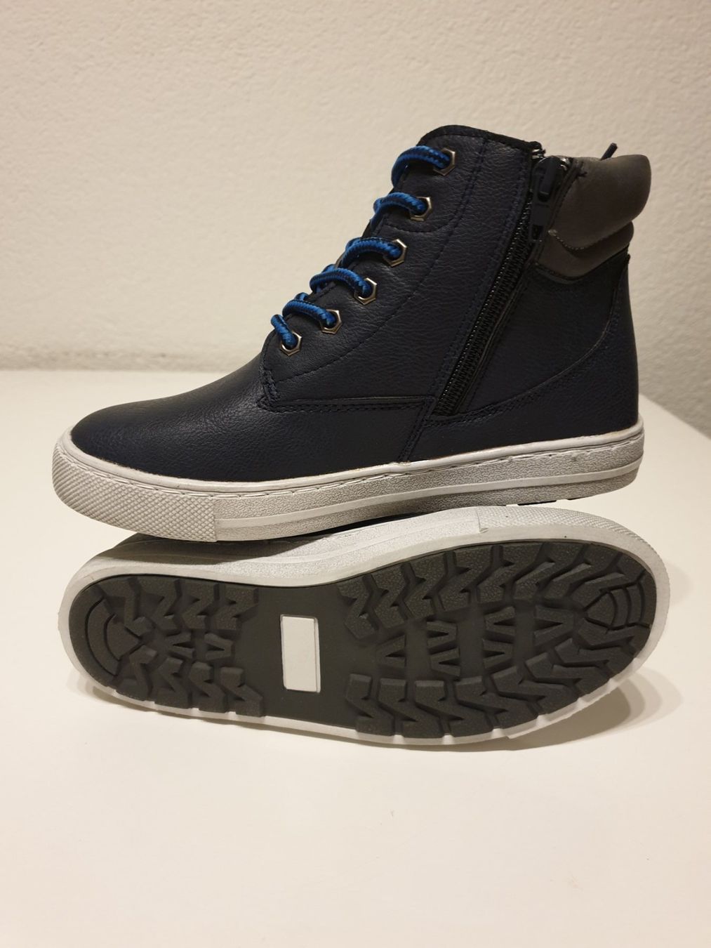 Scarpe per ragazzi: Kinderschuhe Gr. 33 – Nuovo e nell'imballaggio originale da Horgen venduto da szofianagy01 1