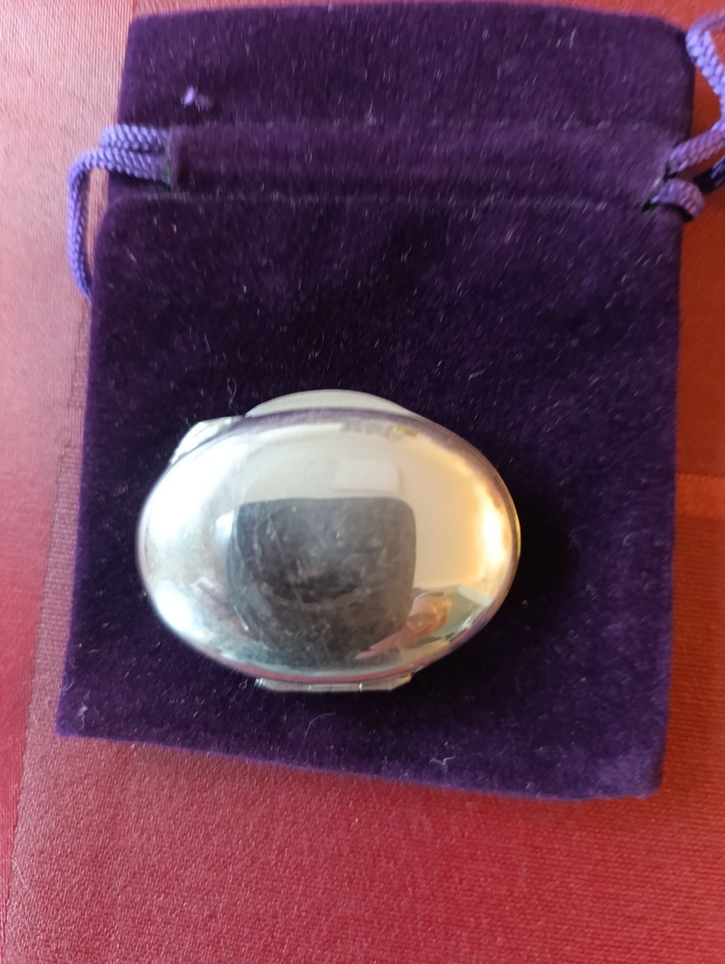 Altro in Cosmetici & Cura: PILLENDOSLI SILBER 800ER, MIT MONOGRAMM R.M. – Usato da Reinach BL venduto da Katzenmorli 1
