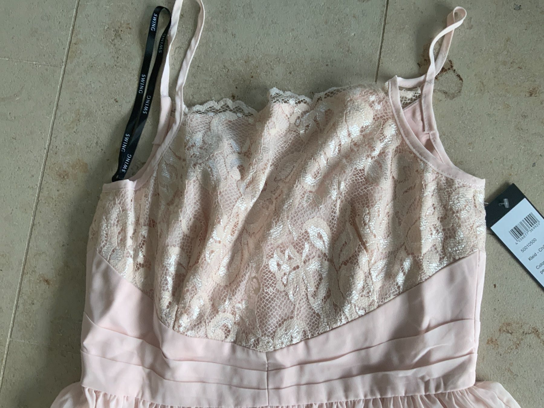 Robes: Swing Kleid 38 neu – Neuf avec emballage d'origine à Buchs SG par Sunie 3