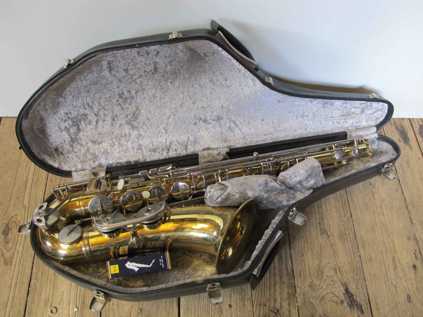 Musikinstrumente: MW Saxophon – Gebraucht aus Glarus von Toni-Glarus 8