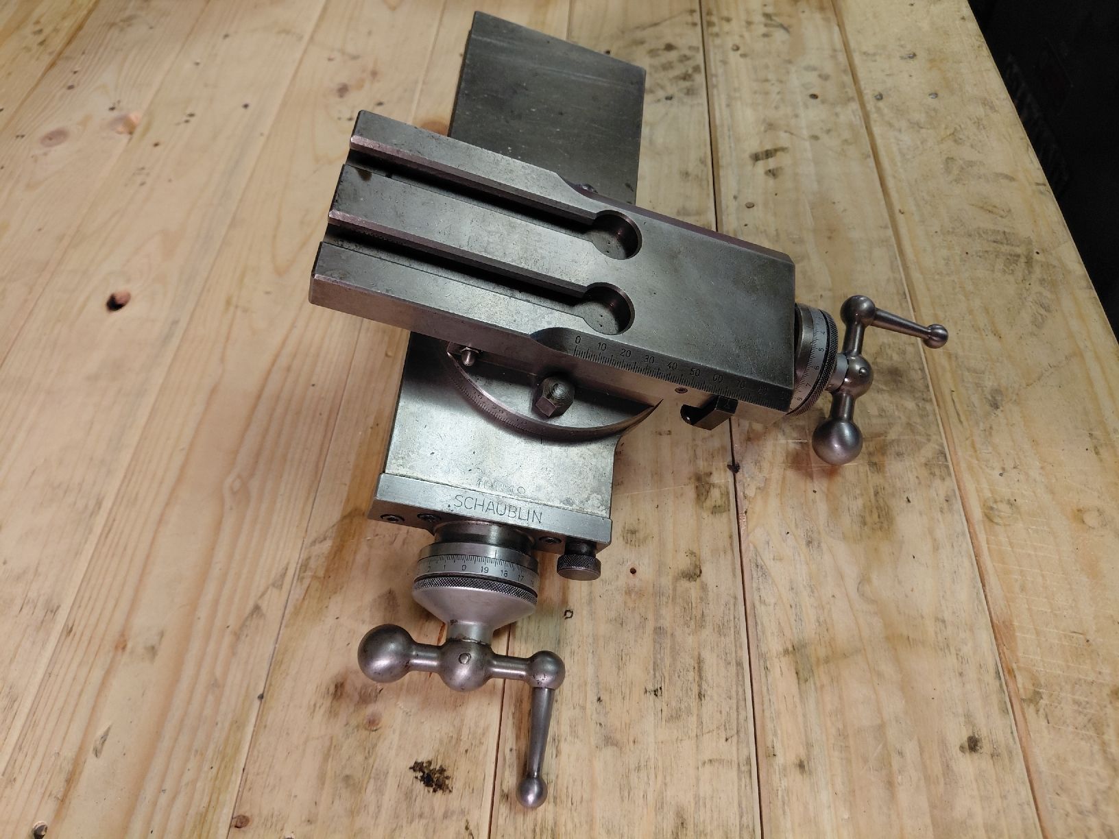 Schaublin Altro per industria metallurgica: Schaublin 102 Kreuzschlitten  – Usato da Schüpfen venduto da Marathon013 1