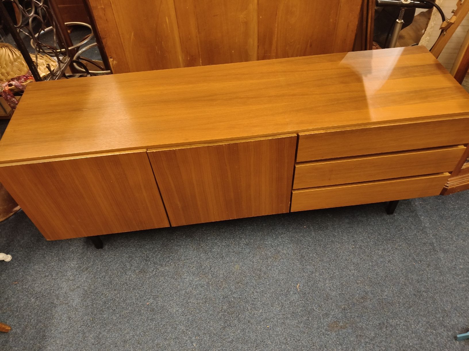 Buffets: Wunderschönes  Sideboard – D'occasion à Zwingen par inf_2blh 2