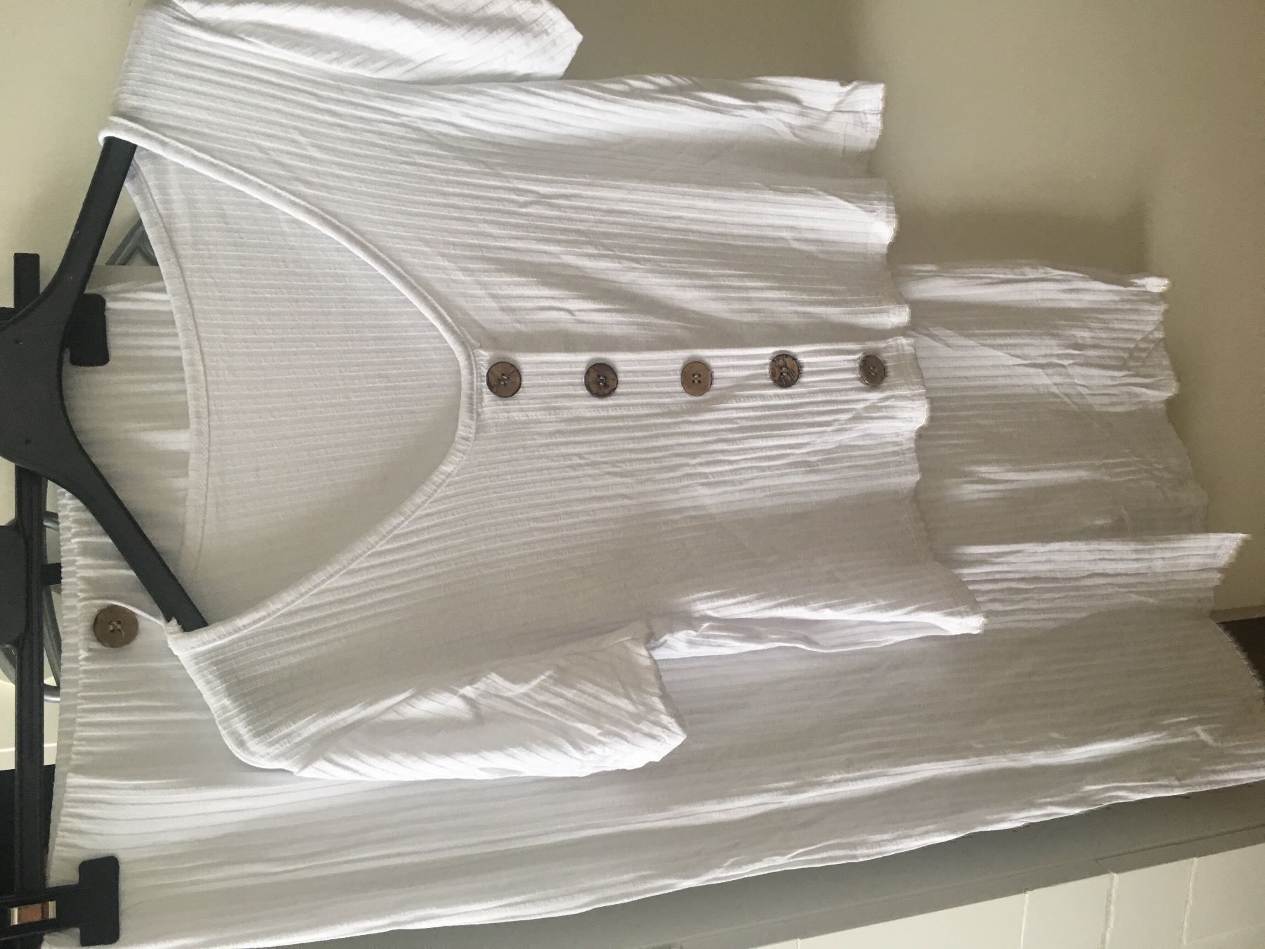 Gonne: Ensemble blanc haut et jupe – Nuovo e nell'imballaggio originale da Petit-Lancy venduto da mina222