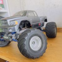 RC Monster Truck Traxxas Dodge grau gebraucht funktionsfähig