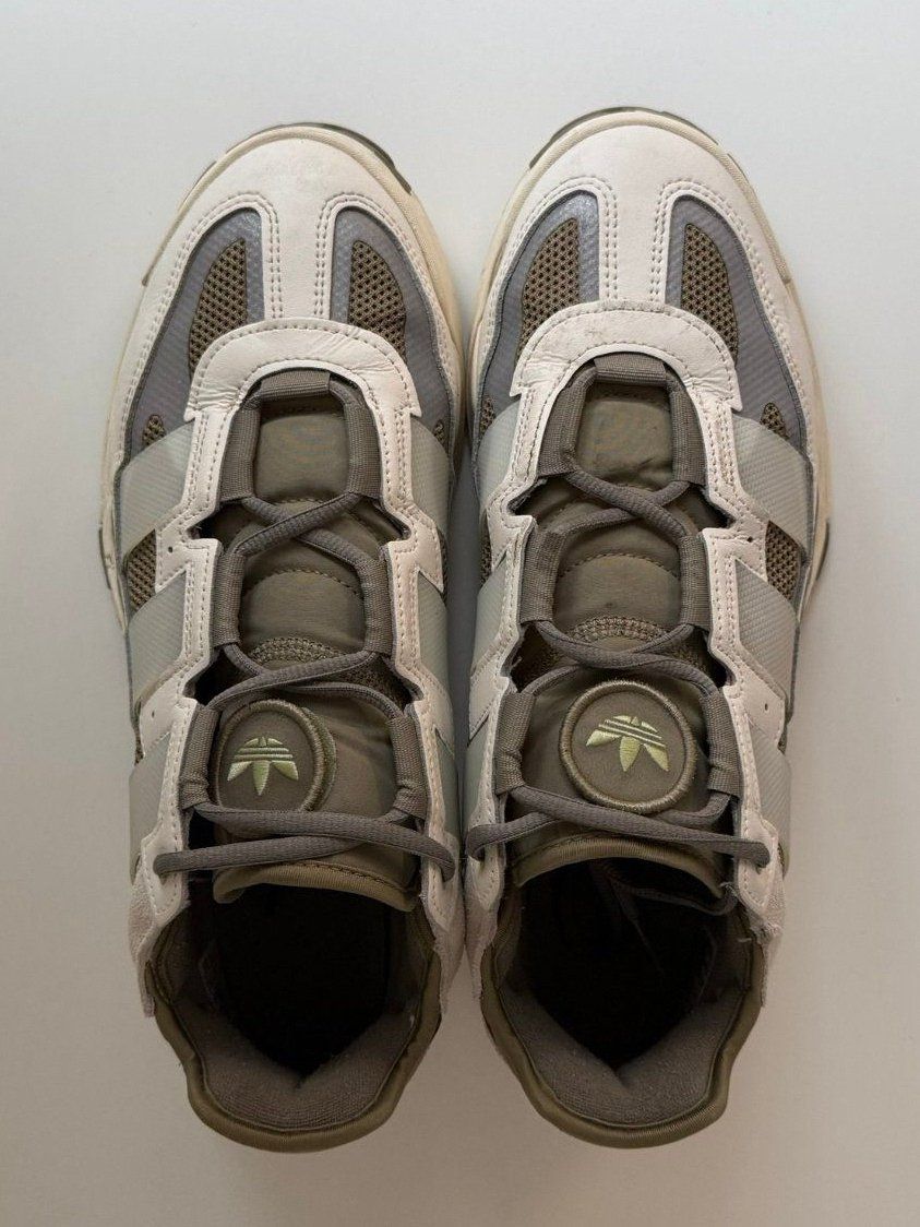 Adidas Scarpe da uomo: adidas Niteball Off White Olive gr 43 – Usato da Muhen venduto da mauyo 5