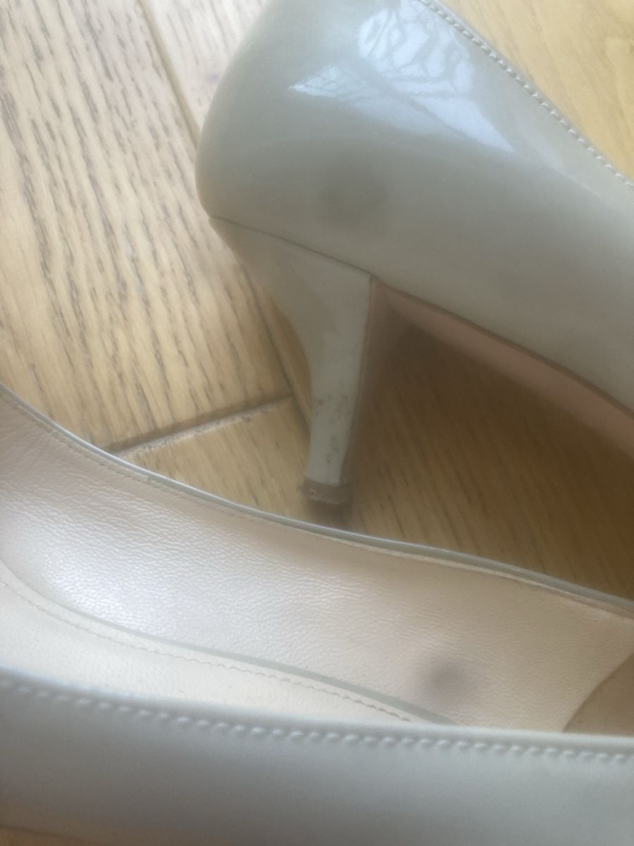 Prada Chaussures femmes: Escarpin Prada  – D'occasion à Montreux par princessleia 1
