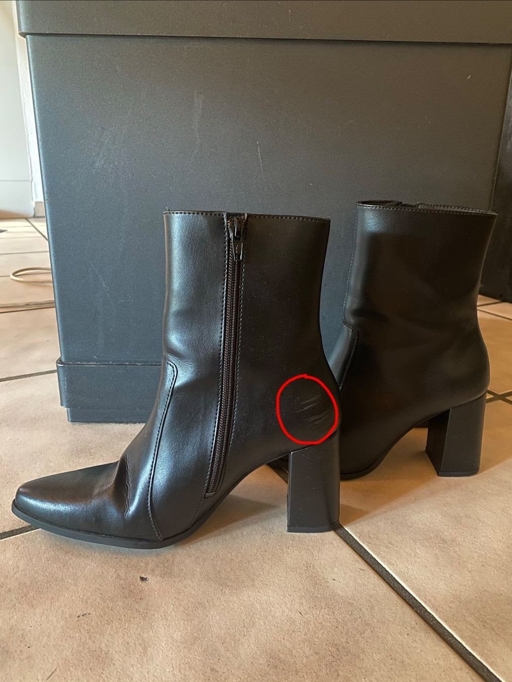 Damenschuhe: NAE Vegane Leder Stiefeletten – Gebraucht aus Delémont von sedlas 4