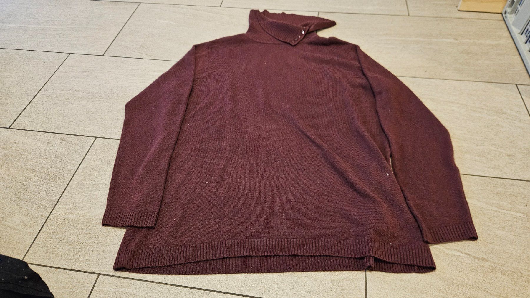 C&A Pulls & Sweat-shirts: Warmer Canda Strickpullover, Gr. L, bordeauxrot, top! – D'occasion à Escholzmatt par _die_Kaempferin