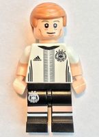 LEGO 71014 série DFB Mannschaft n°18 Toni Kroos