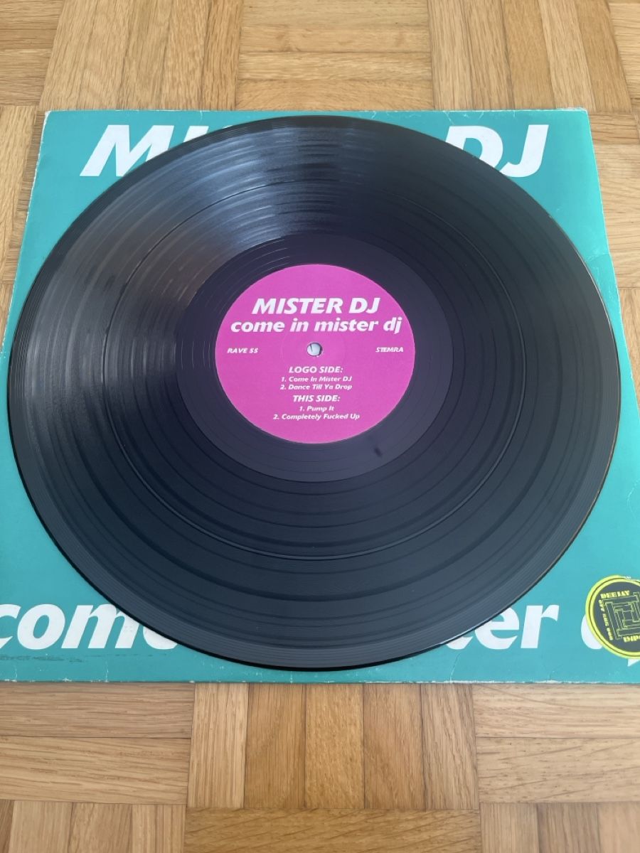 Dischi in vinile: Mister DJ Hardcore / Gabber Vinyl – Usato da Wangen b. Olten venduto da break72 2