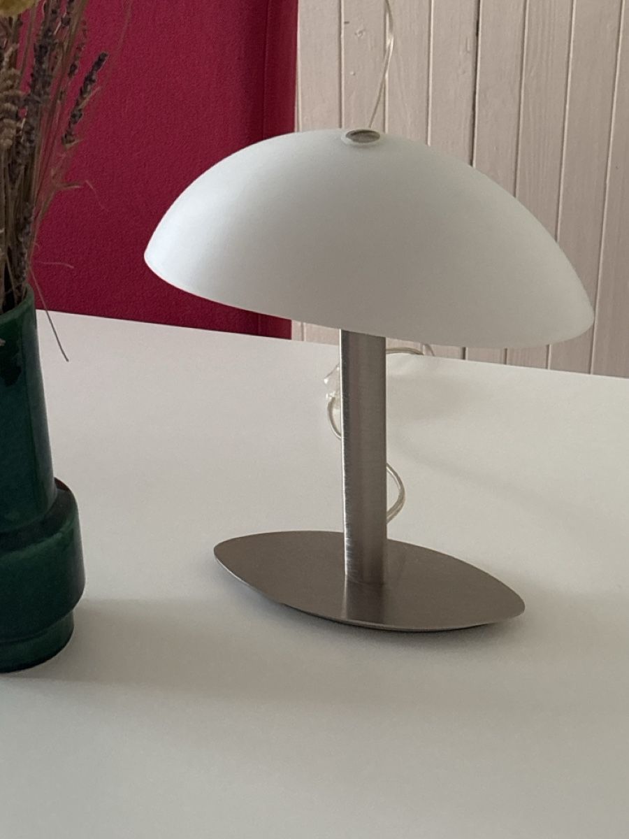 Lampen: Lampada da tavolo metallo bianca – Gebraucht aus Zürich von gug_z96j 1