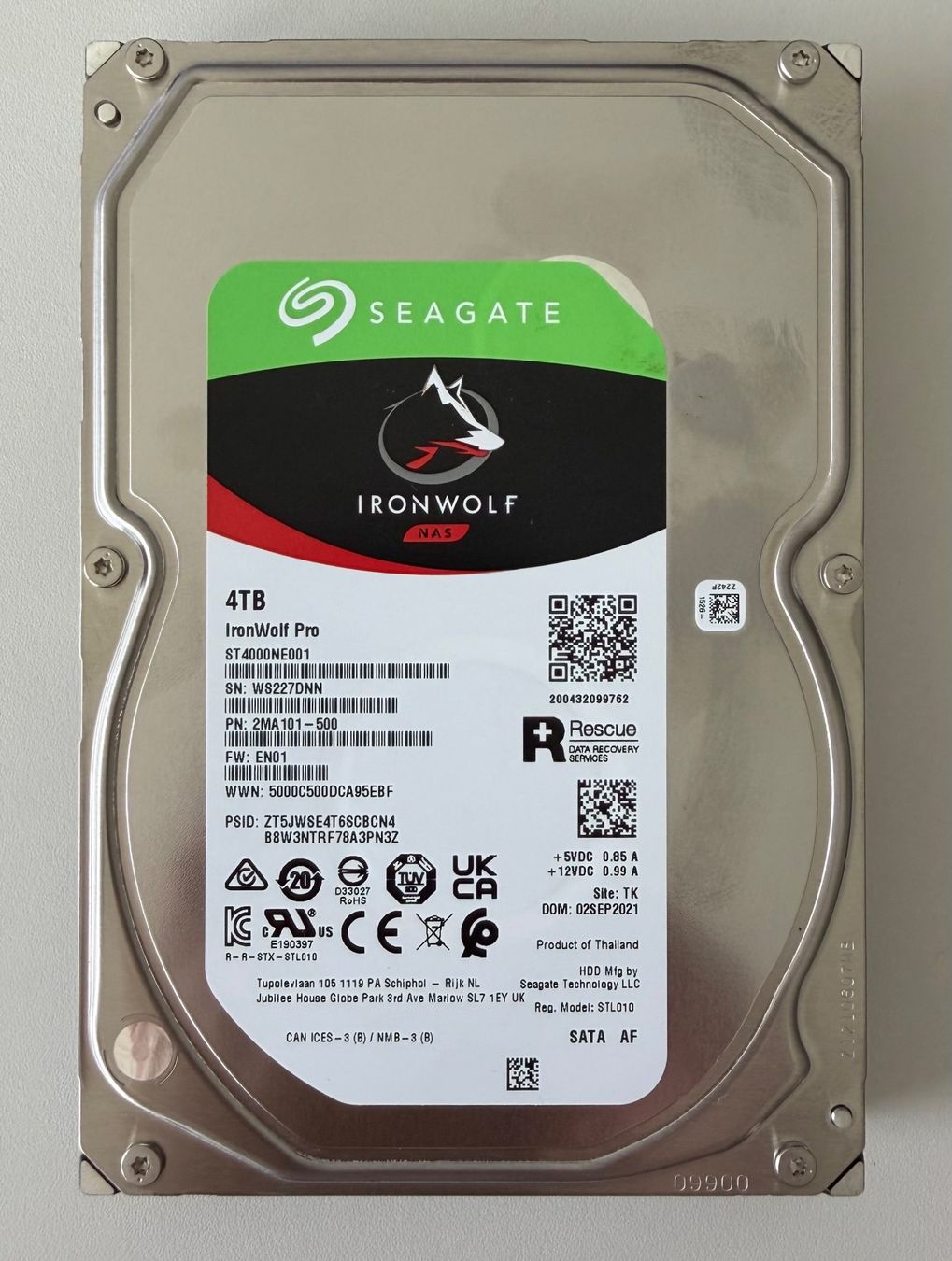 Seagate Dischi rigidi: Seagate IronWolf Pro, NAS-Festplatte, 4TB – Usato da Steckborn venduto da FijiRa