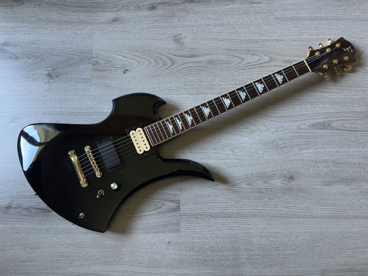 Instruments de musique: Fernandes MG 80 Mockingbird  – D'occasion à Recherswil par Geruempel