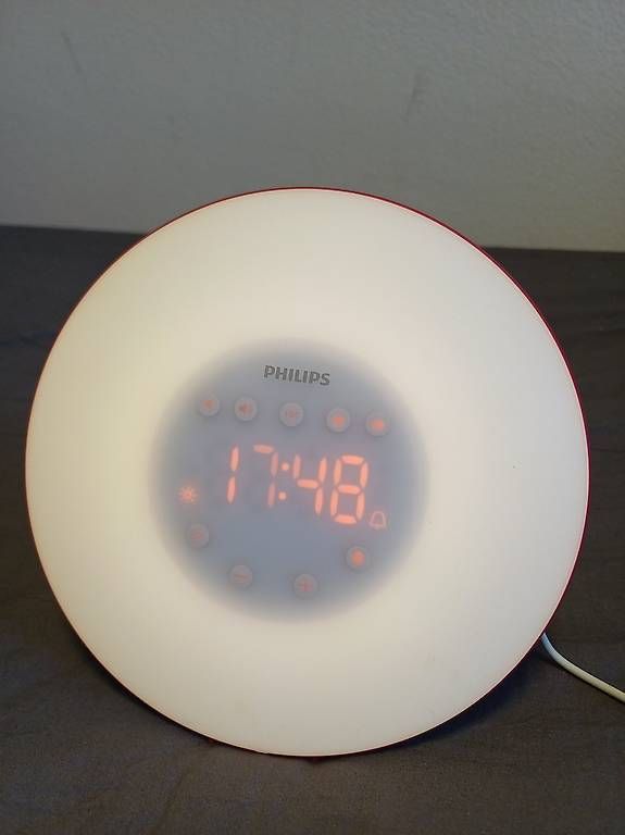 Sveglie: Philips Sonnenaufgang Licht Wecker   – Usato da Riedholz venduto da Dieter_Pfeiffelmann